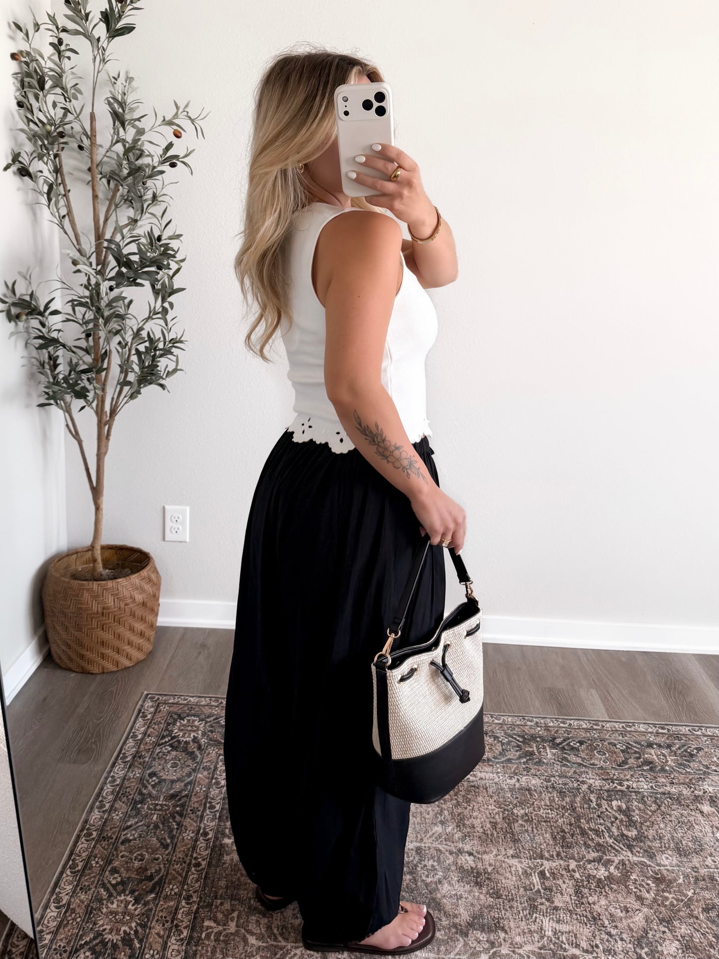 Delicate Detail Knit Tank / Cream