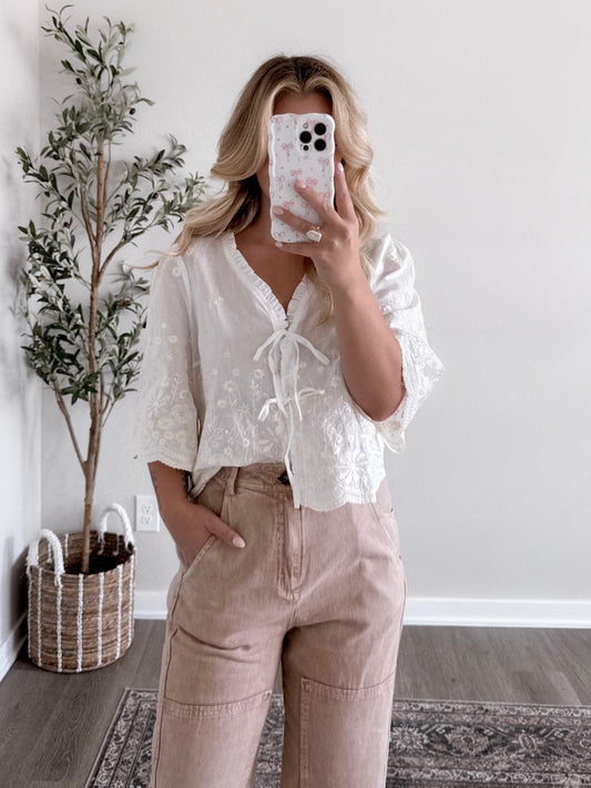 Hollie 2.0 Embroidered Top / White