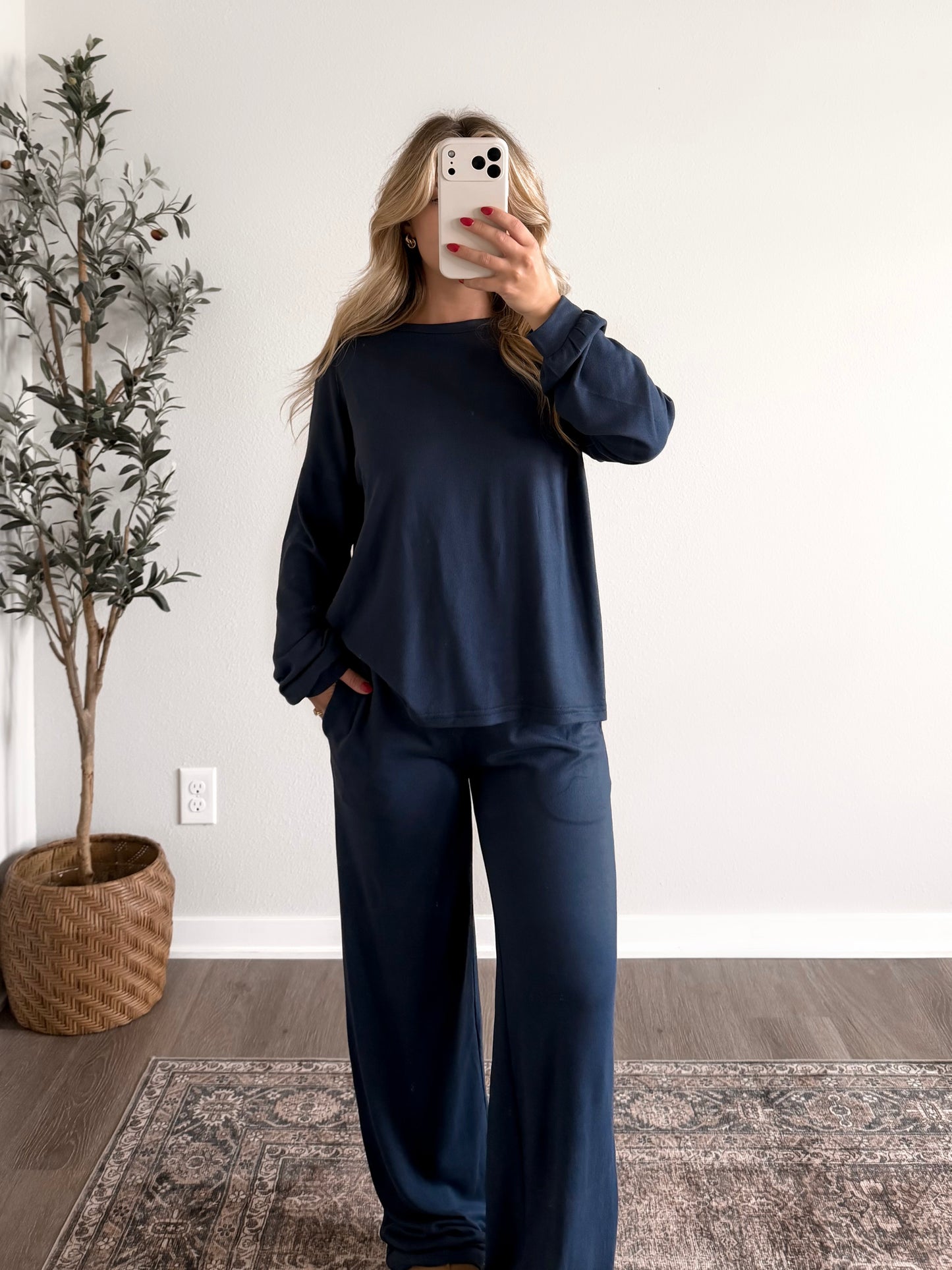 Weekend Reset Lounge Set / Navy (Restocking 9.28)