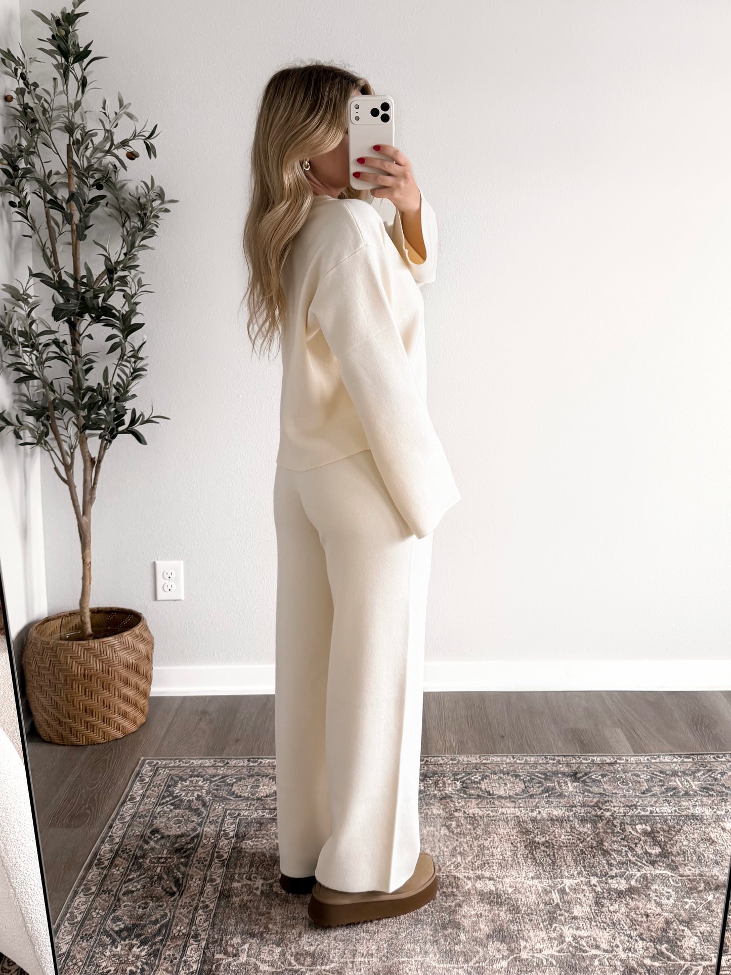 Lounge Label Soft Knit Set / Cream