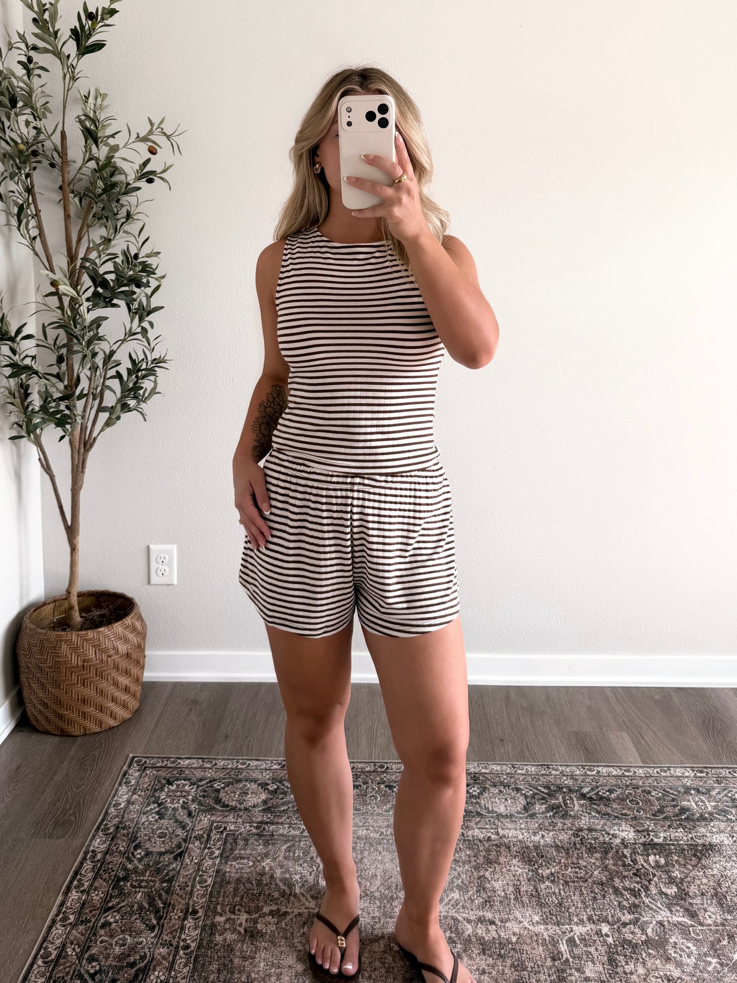 Stripe State Of Mind Short Set / Brown