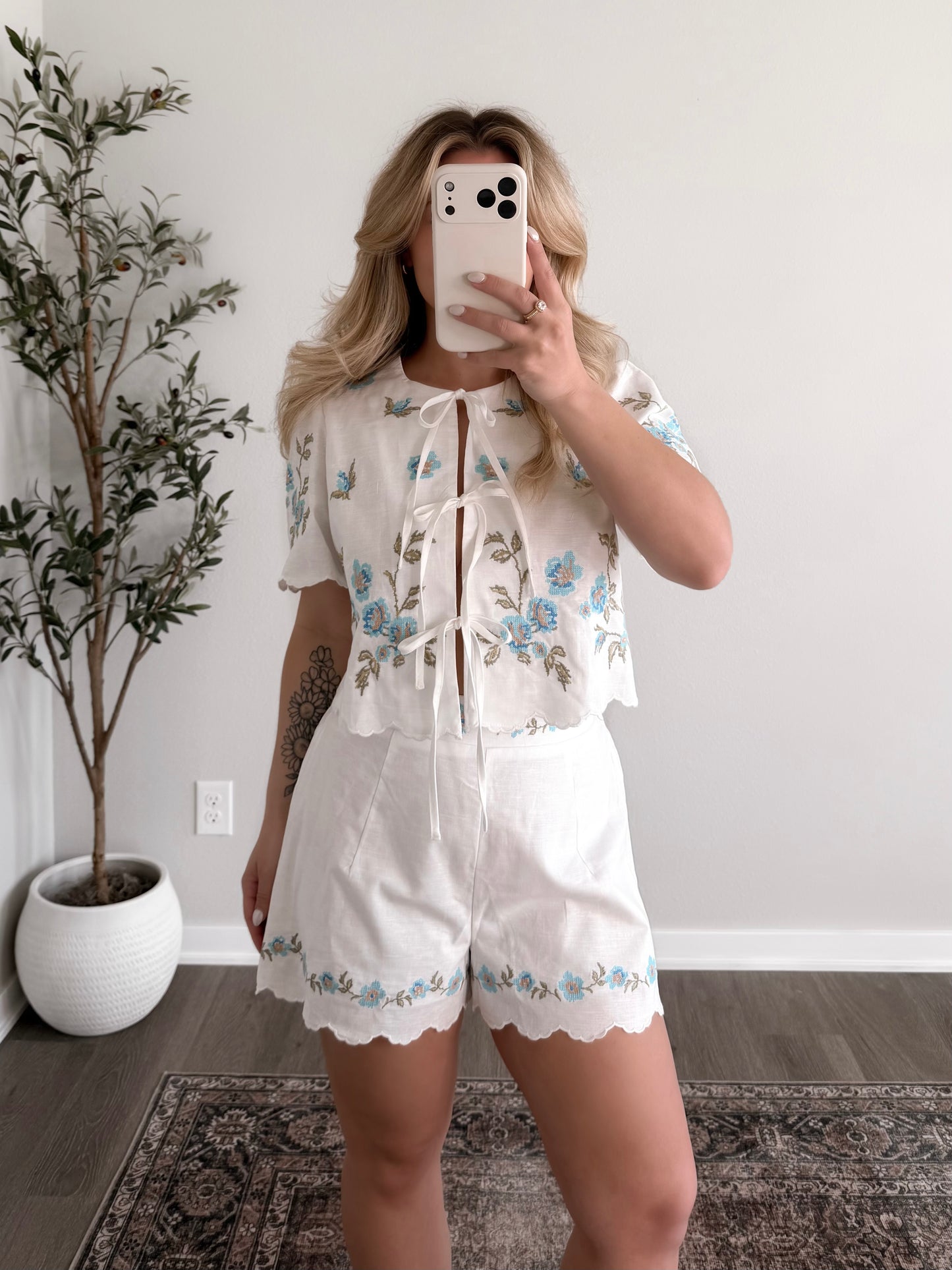 Petal Thread Embroidered Set