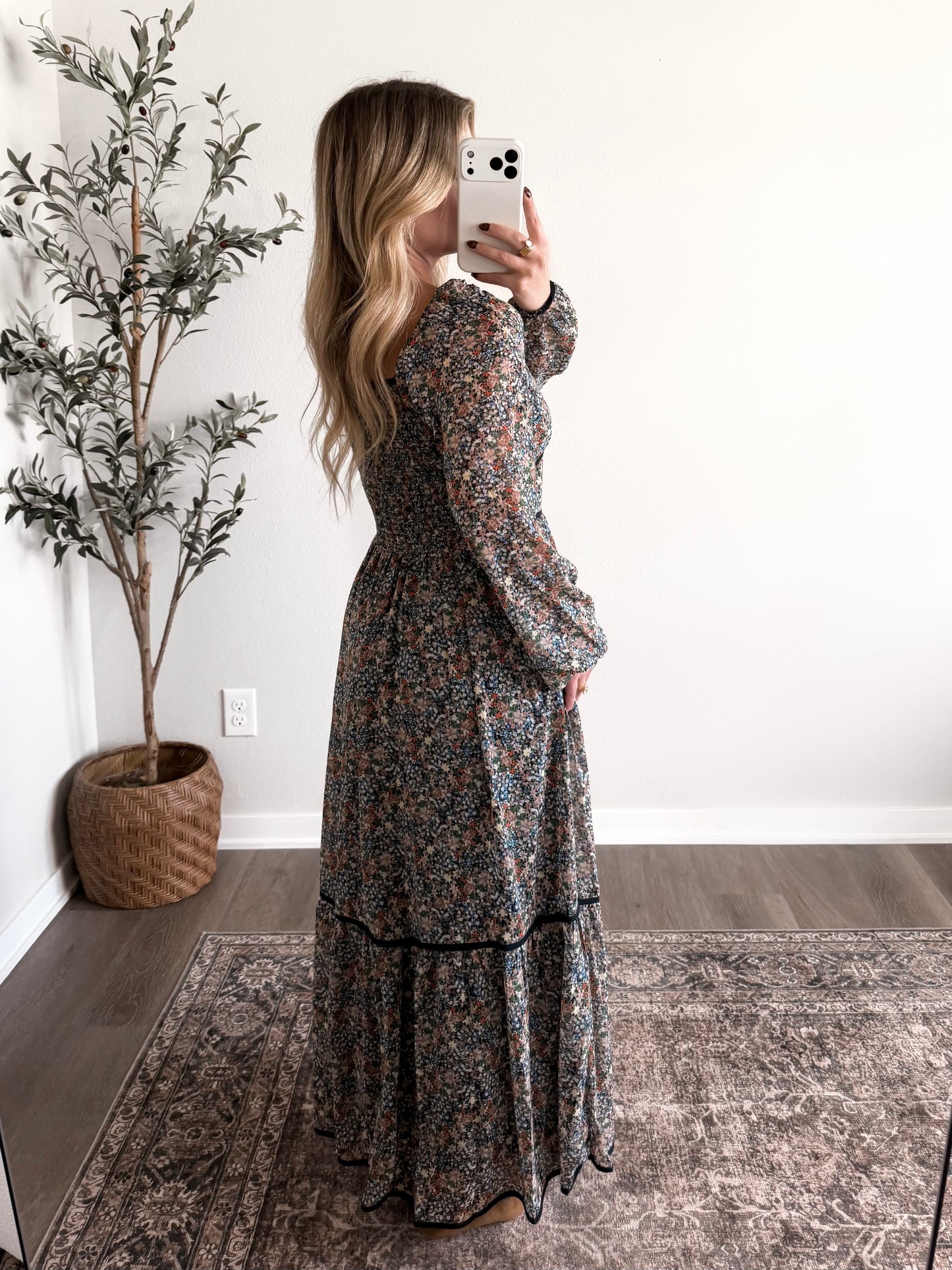 Iris Mae Floral Maxi Dress