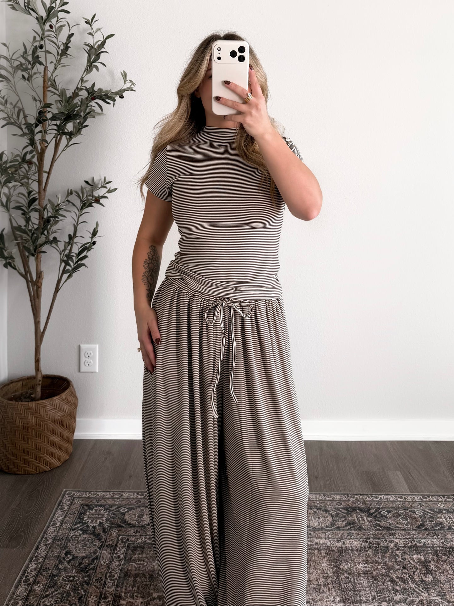 Comfy Company Striped Lounge Set