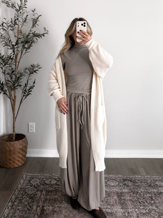 Winter Layers Knit Cardigan / Cream