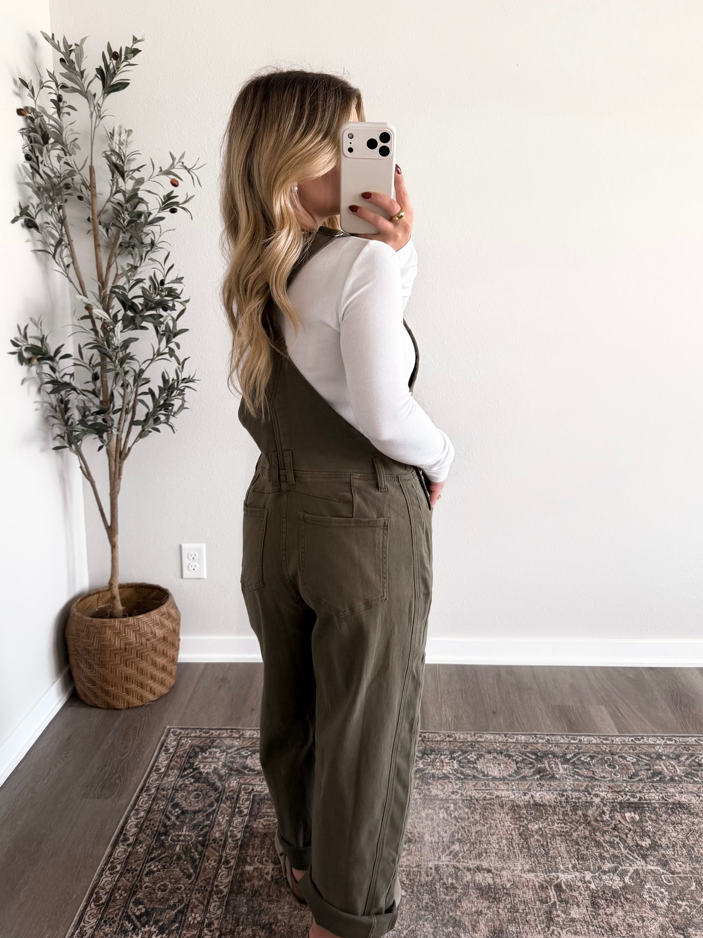 Outlook Barrel Denim Overalls / Olive