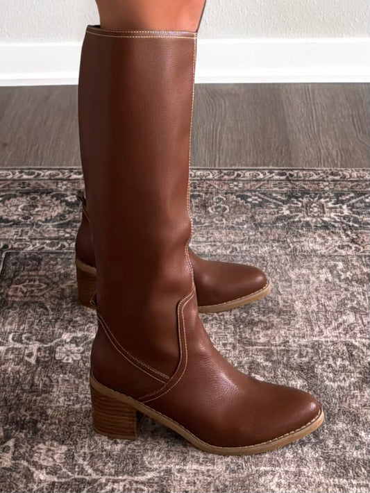 The Briar Leather Boot / Cognac