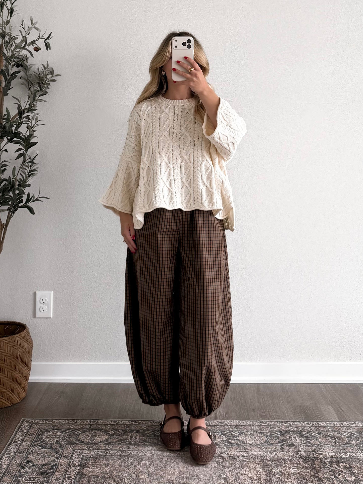 Brownstone Plaid Balloon Pant