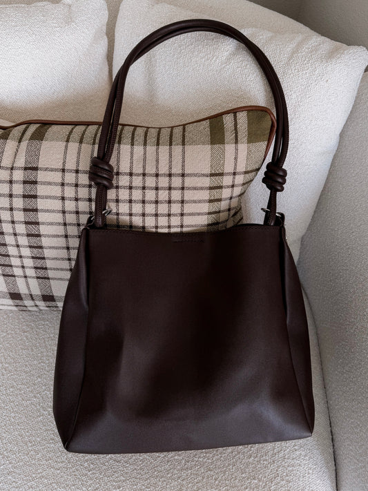 Ledger Leather Tote Bag / Chocolate (Restocking 10.13)