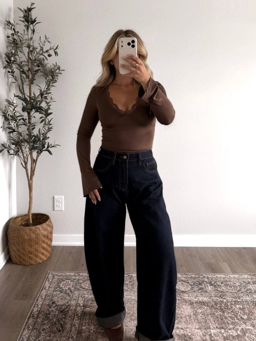 Lace Trim Bell Sleeve Basic